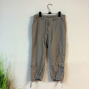 ⭐️Final Sale-The North Face Women’s Beige Khaki Hiking Cargo Capri  Pants size 8